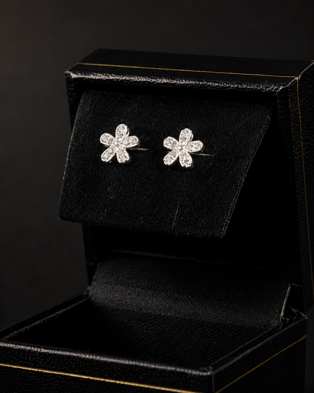 Broqueles Flor en plata .925